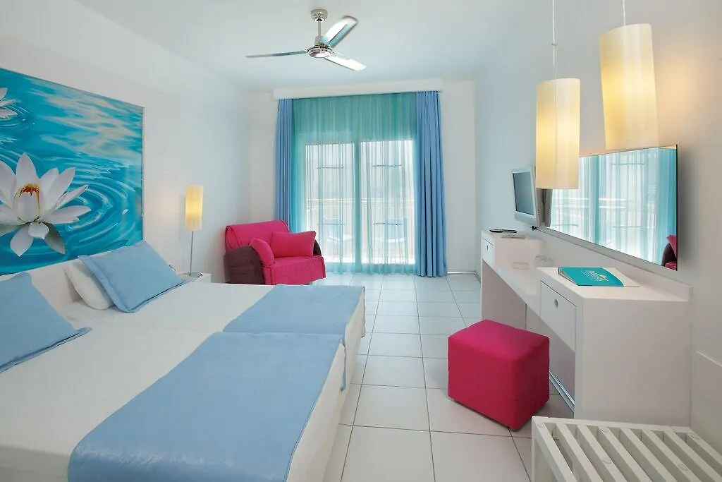 Armonia Holiday Village & Spa Bodrum 5*,  Turcia