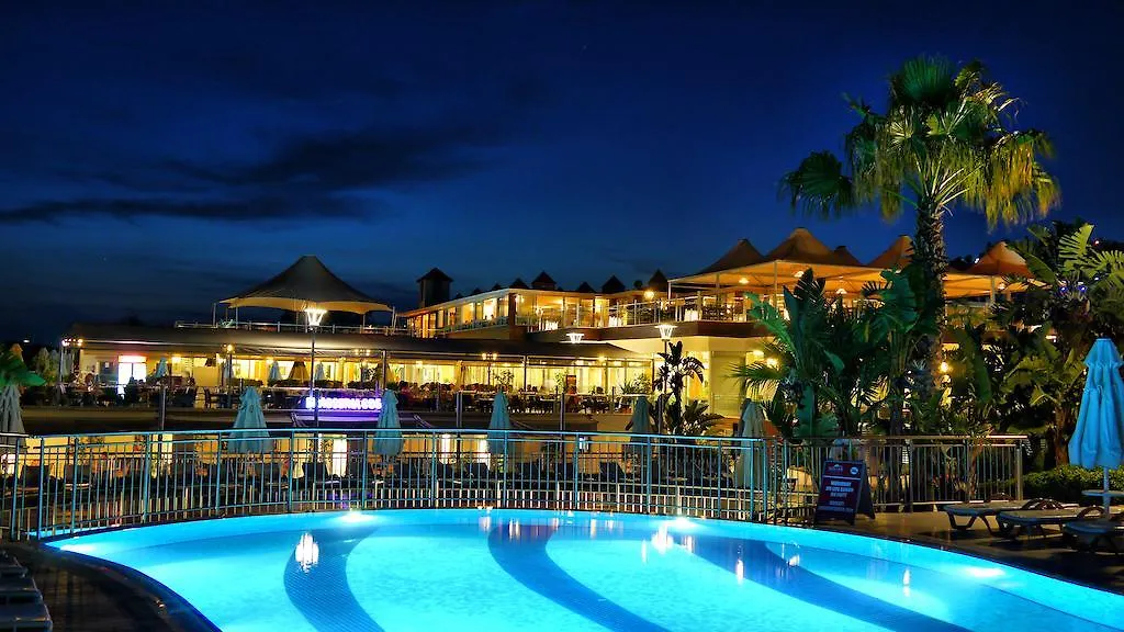 Armonia Holiday Village & Spa Bodrum 5*, Turgutreis